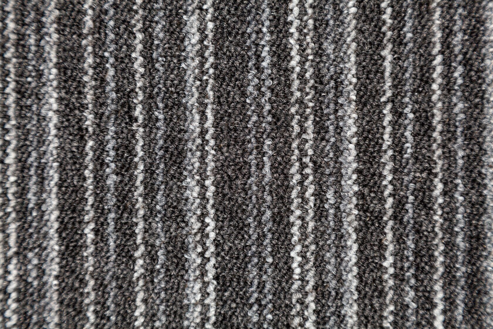 Ковровая плитка "Bonkeel" Space Strip Graphit (500*500*5,9 мм) — купить в Иркутске