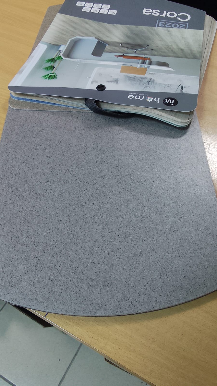 Линолеум полукоммерческий "IVC" Corsa Marras T96 (3м) — купить в Иркутске