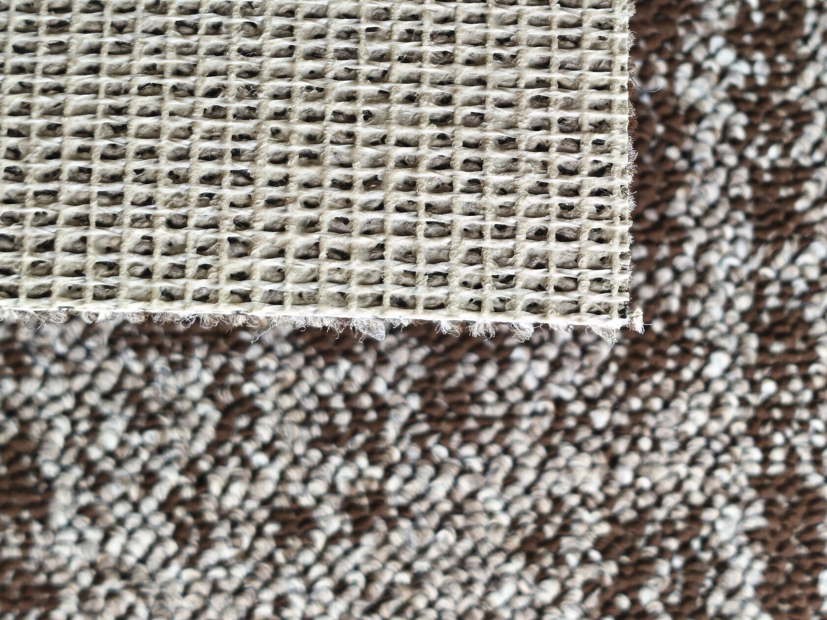 Ковровое покрытие "Bonkeel" Soul One Brown (ширина 4м) — купить в Иркутске