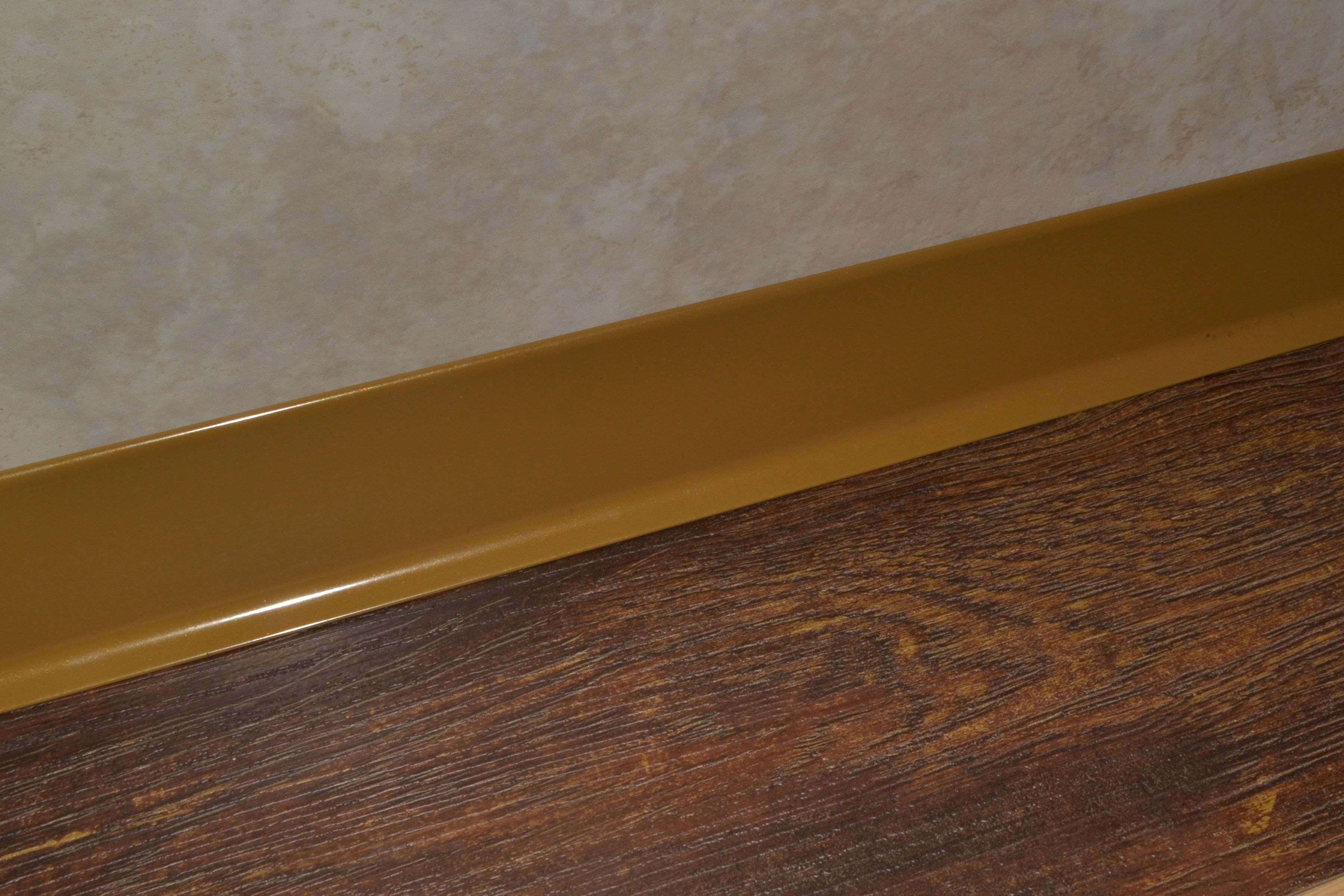 Плинтус алюминиевый L-образный золотой (2500*11*60 мм) — купить в Иркутске